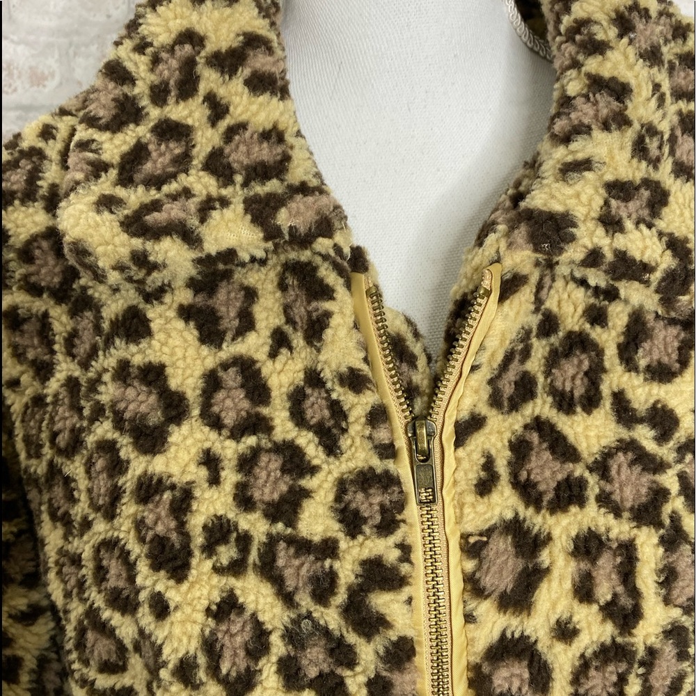 Princess Polly leopard print heavy fleece jacket size M/L - Picture 2 of 5